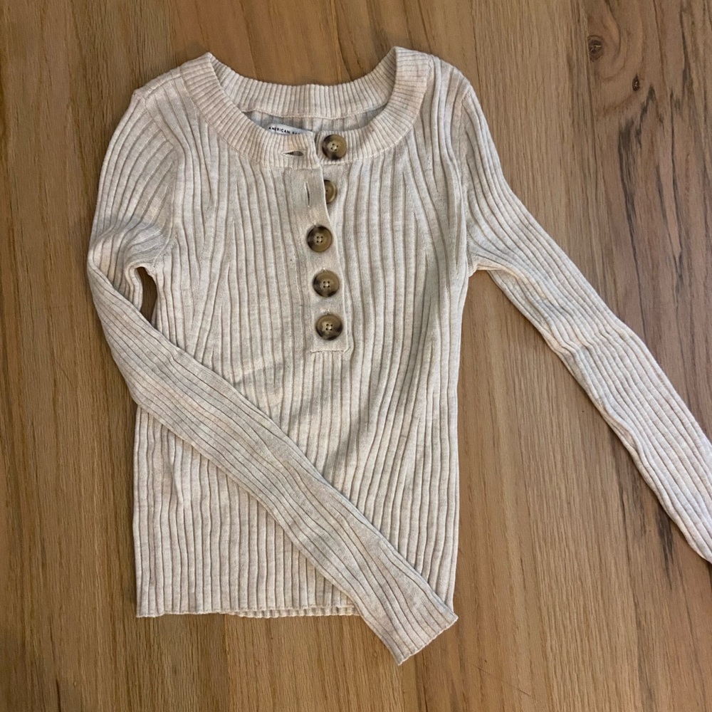 American Eagle sweater